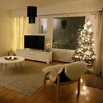 Cozy With Sauna And Free Parking *