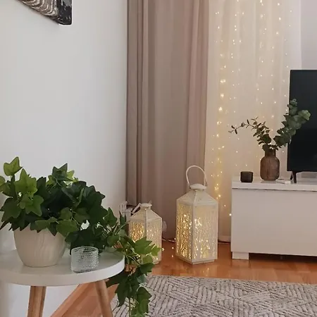 Cozy With Sauna And Free Parking Apartmán Rovaniemi