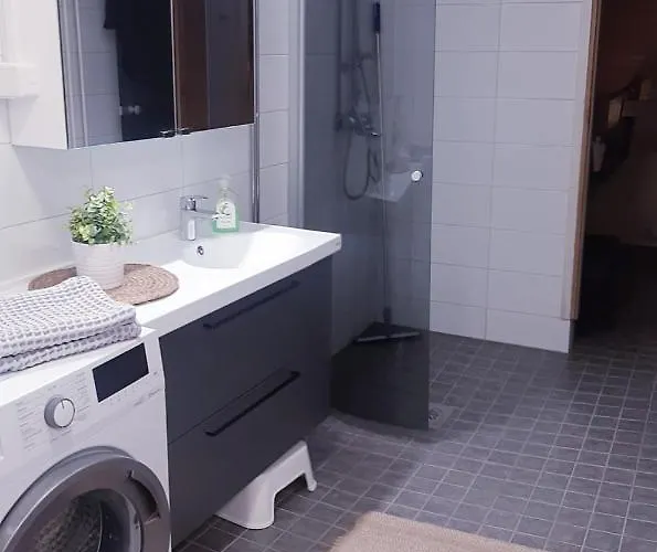 Cozy With Sauna And Free Parking Διαμέρισμα Ροβανιέμι